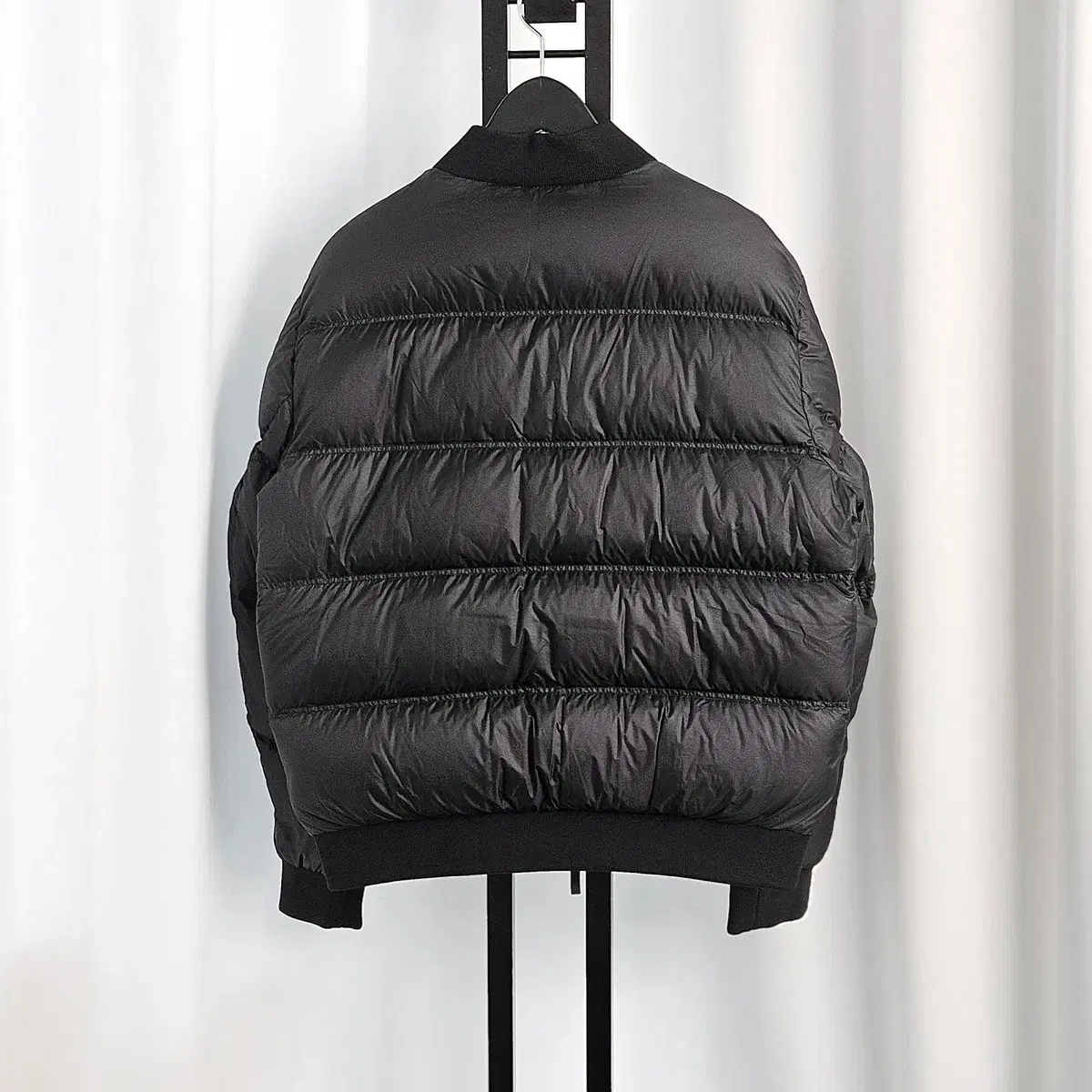 24FW MONCLER 몽클레어 VIOZ 패딩 블랙 남성용 [2]