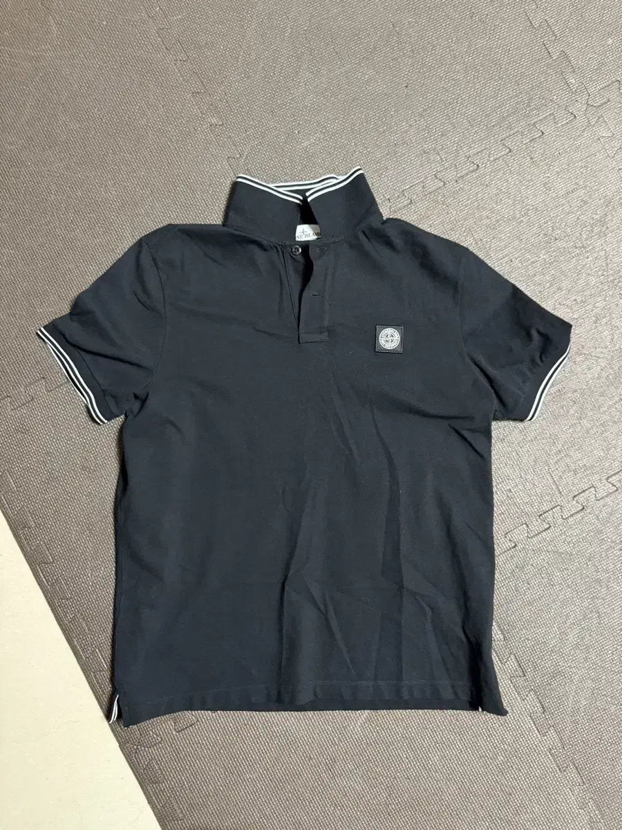 Stone Island Karati Nearly New L Slim Fit