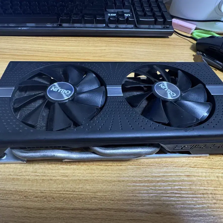 라데온 rx570 4gb 사파이어 니트로 그래픽카드 판매