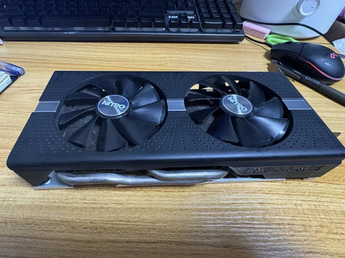 라데온 rx570 4gb 사파이어 니트로 그래픽카드 판매