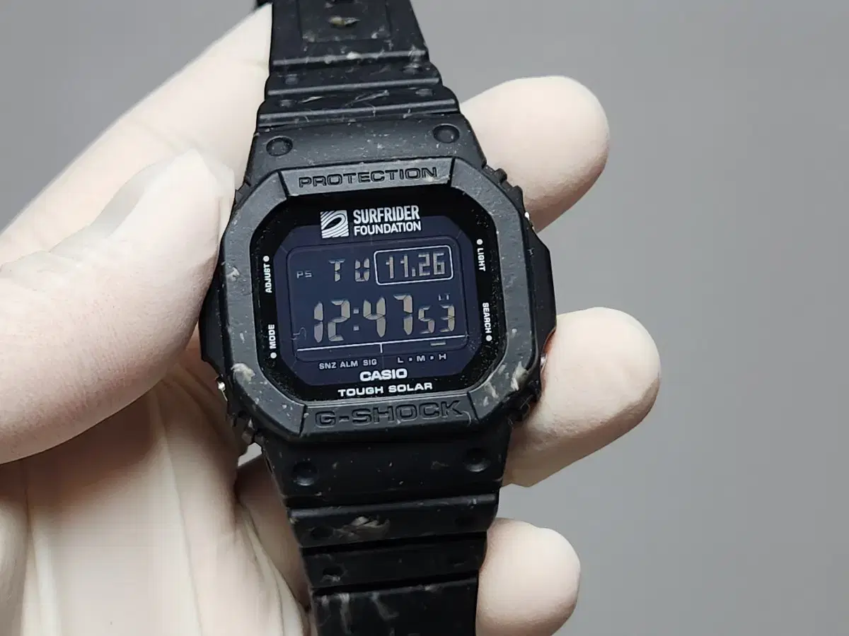 지샥 G-5600SRF-1DR (서프라이더 파운데이션 콜라보)