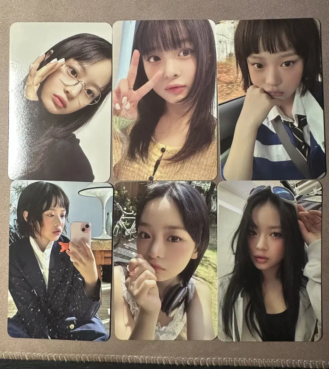 New Jeans hanni photocard bulk (official goods + unofficial goods bonus)