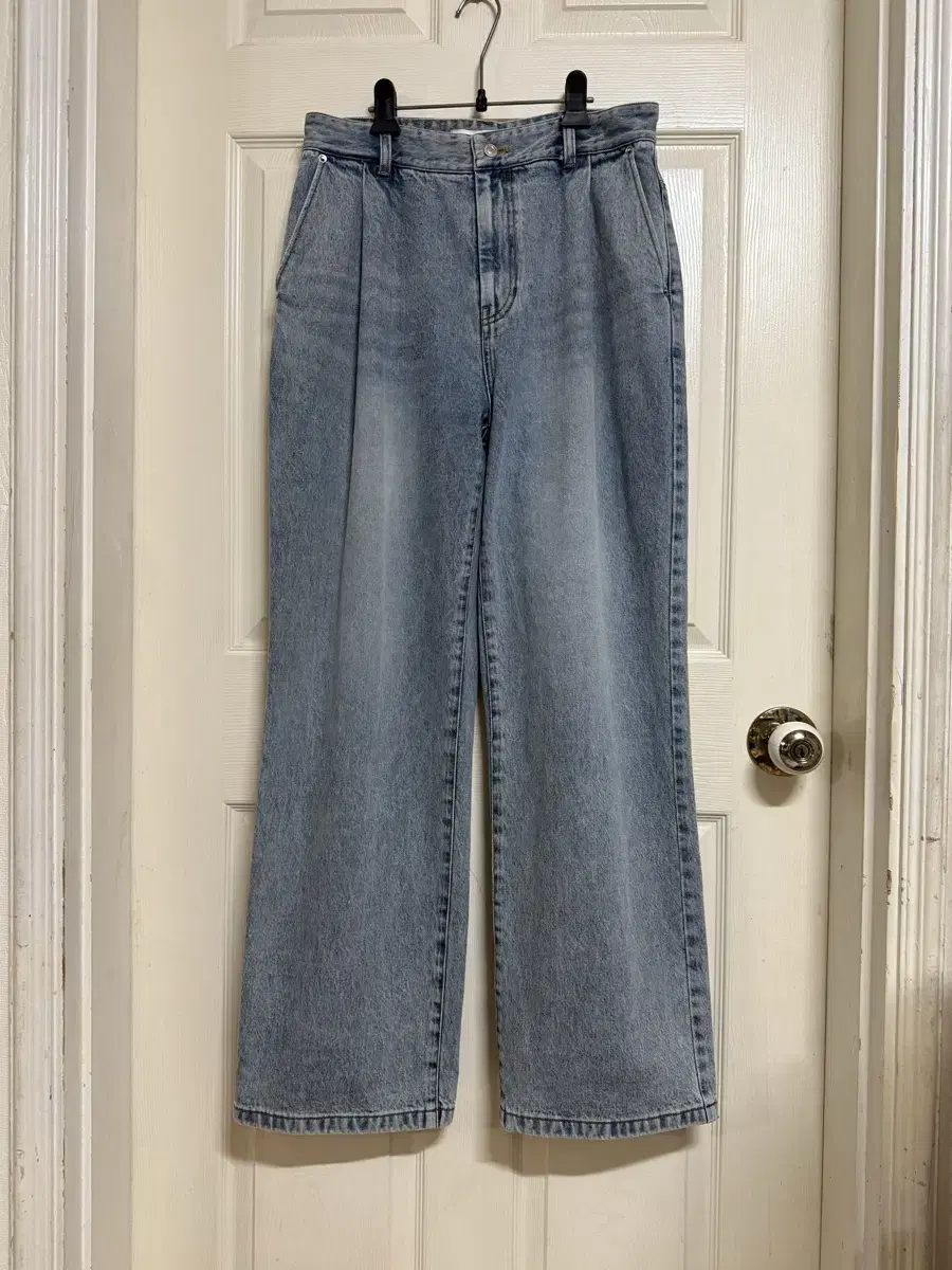 Genuine IroIRO Jeans 31