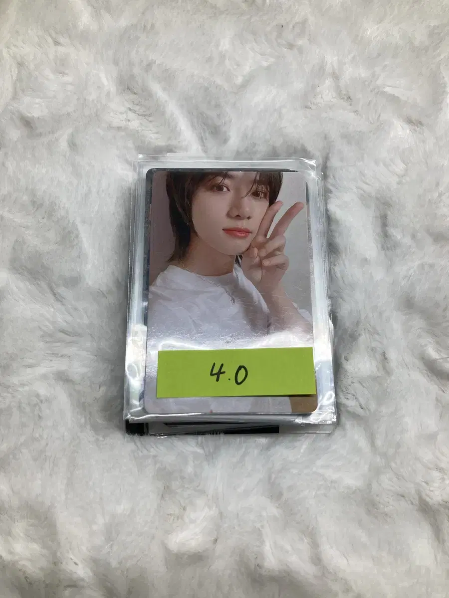 Bombshell! Only soft chestnuts)txt photocard unstanning Bulk Disposal WTS