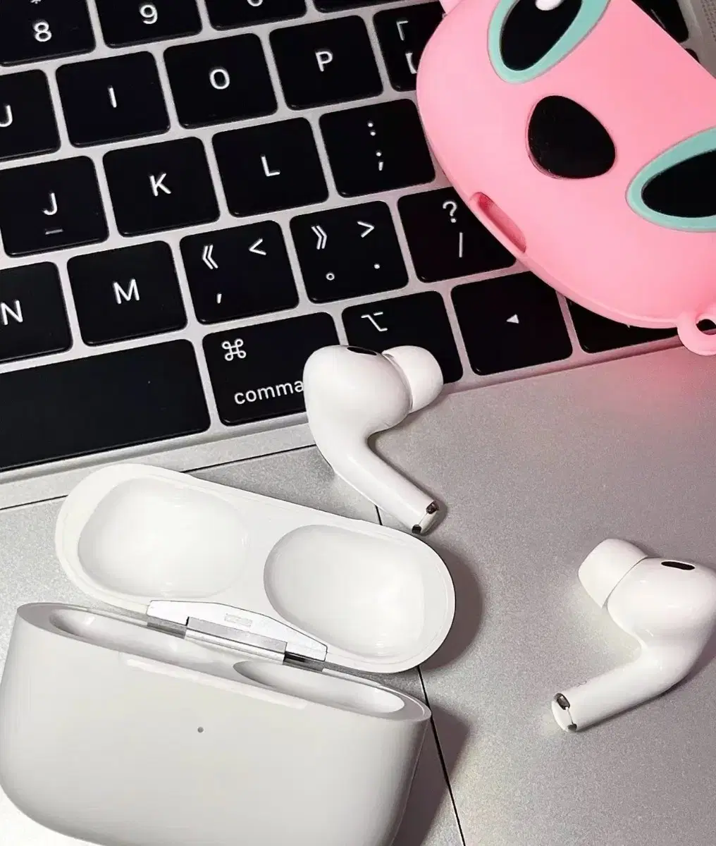 APPLE AIRPODS PRO  2세대 인이어 노이즈 감소 이어폰