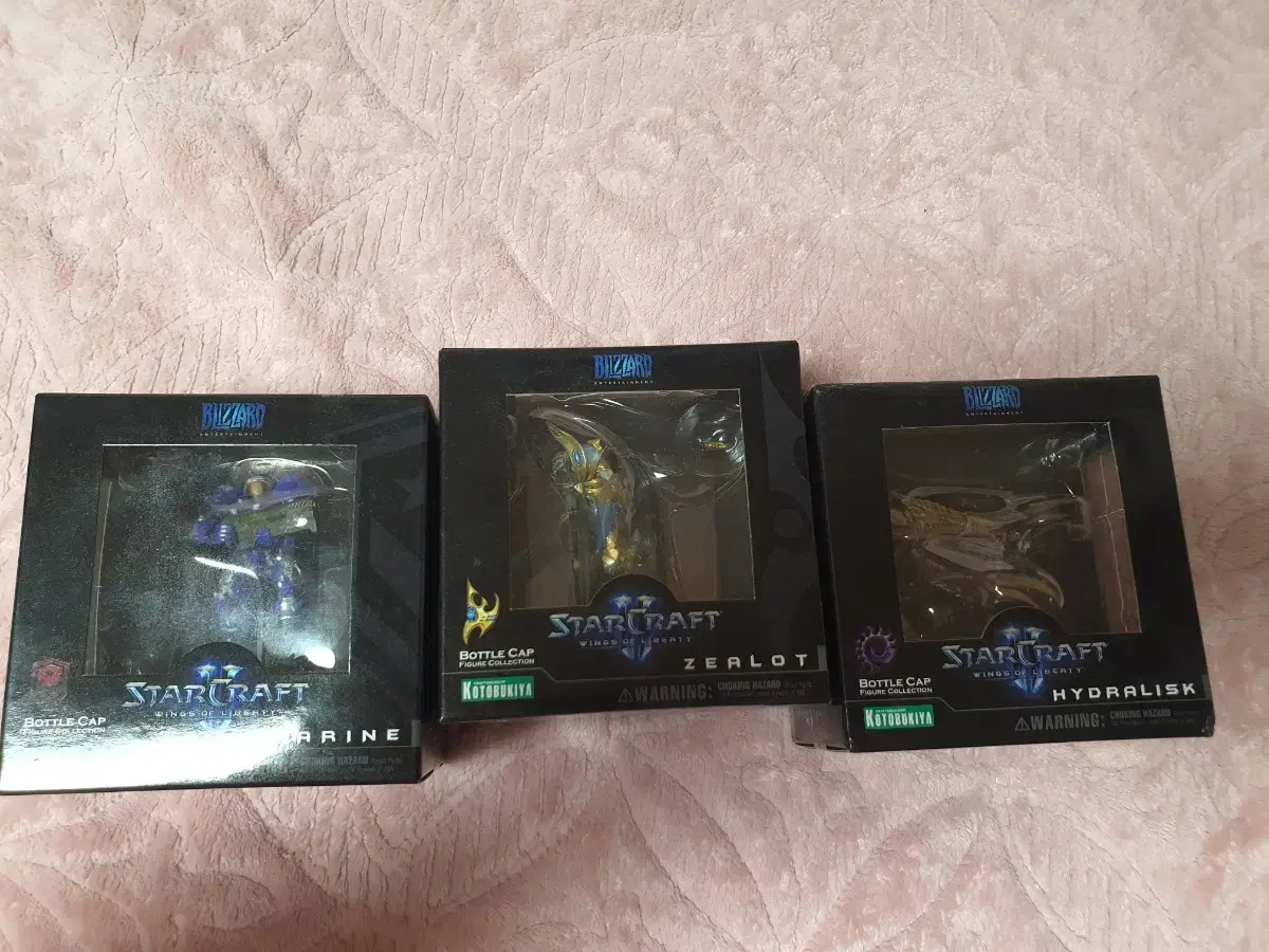 StarCraft 2 Bottlecap Figures Set of 3