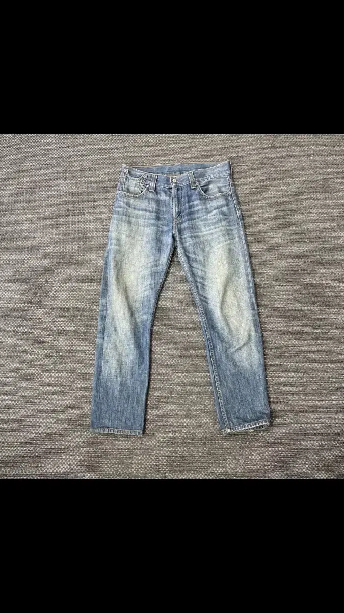 (34) Levi's 523 Straight Wash Denim Pants