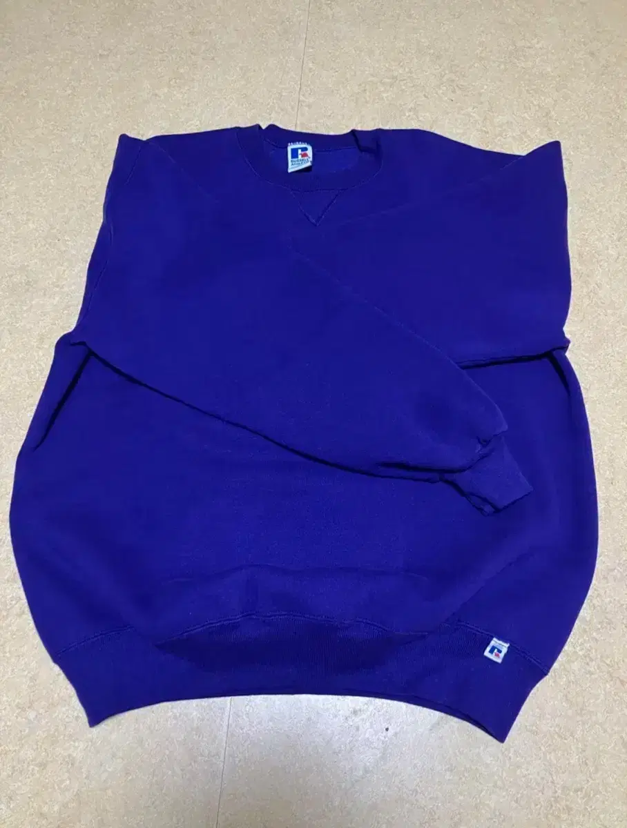 Russell Athletic / 90s USA Sweatshirt Purple / XL