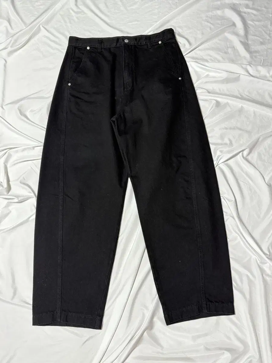 [34] Cornmeal Curved Premium Wide Excella Denim Pants Venta Black Jean