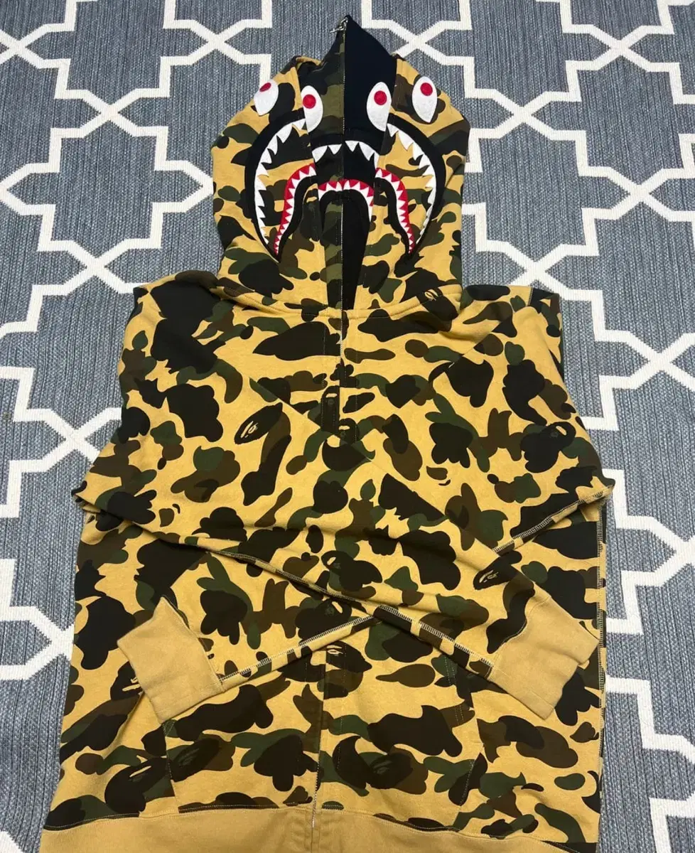 Vape Double Shark Hooded Yellow First Camo 2XL