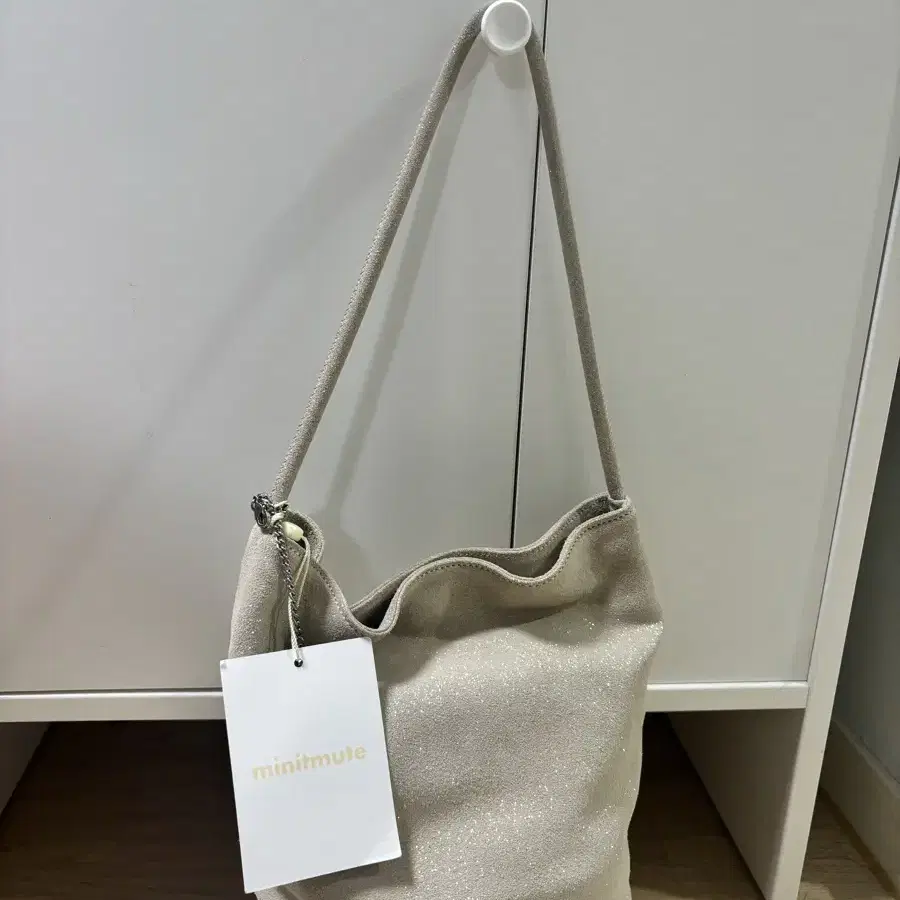 미닛뮤트 TOBO bag shinning 토보 샤이닝백