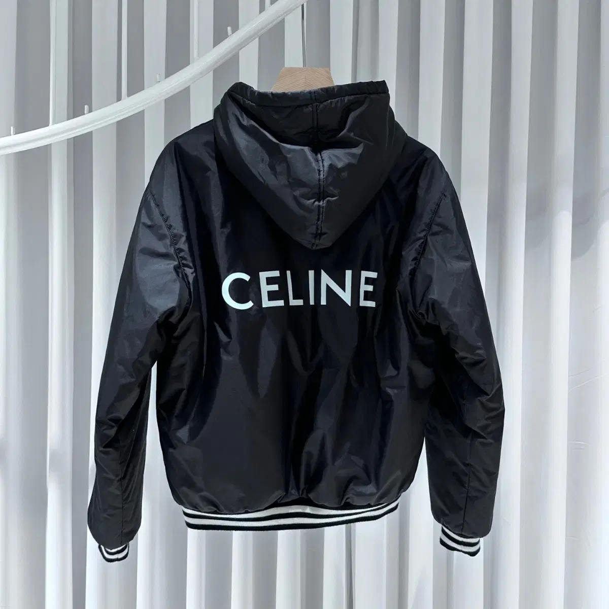 Seline Back Logo Hooded Bomber Jacket / 46