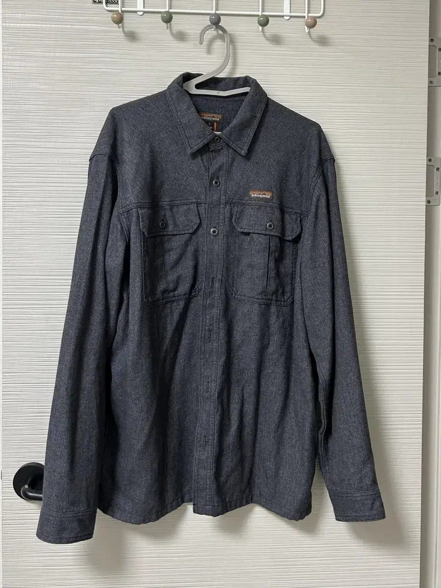 Patagonia Young Men's Shirt (Work Shirt)