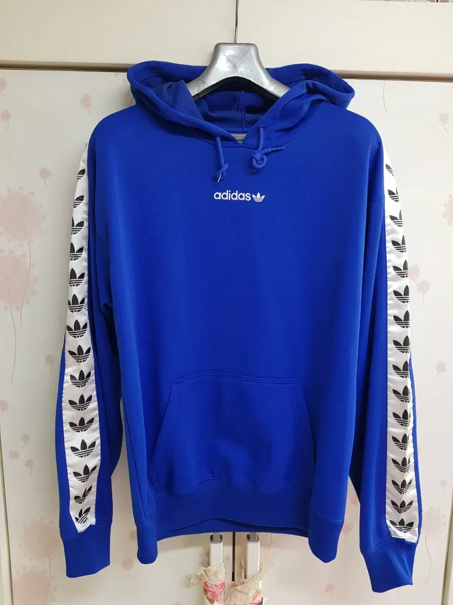 adidas Hoodie Top 95