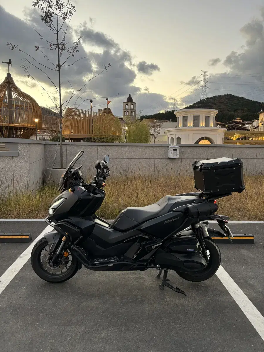 혼다 adv350 어드방350 24년(2800km)