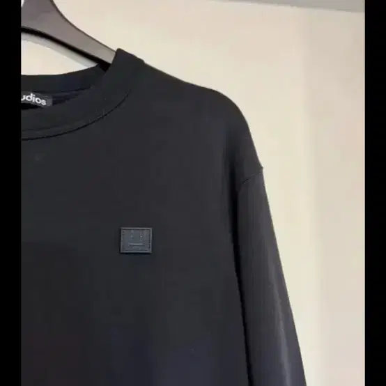 정품 Acne studios 아크네스튜디오 페이스 패치 기모 맨투맨