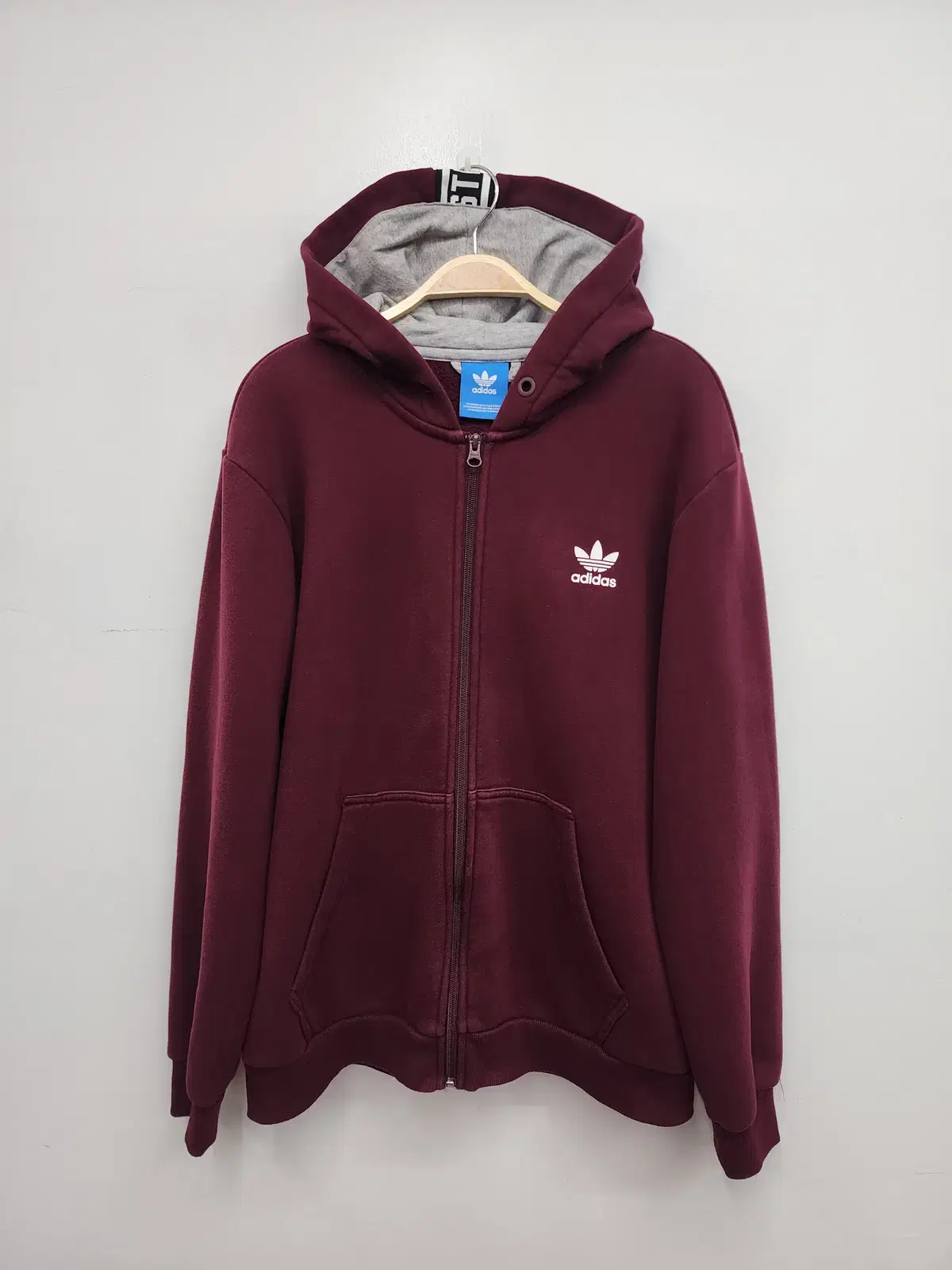 adidas Men's Hooded Zip-Up (size 110)