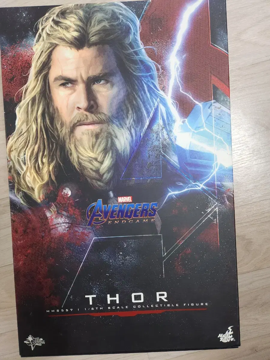 Hot Toys Endgame Thor Fat Thor Figure