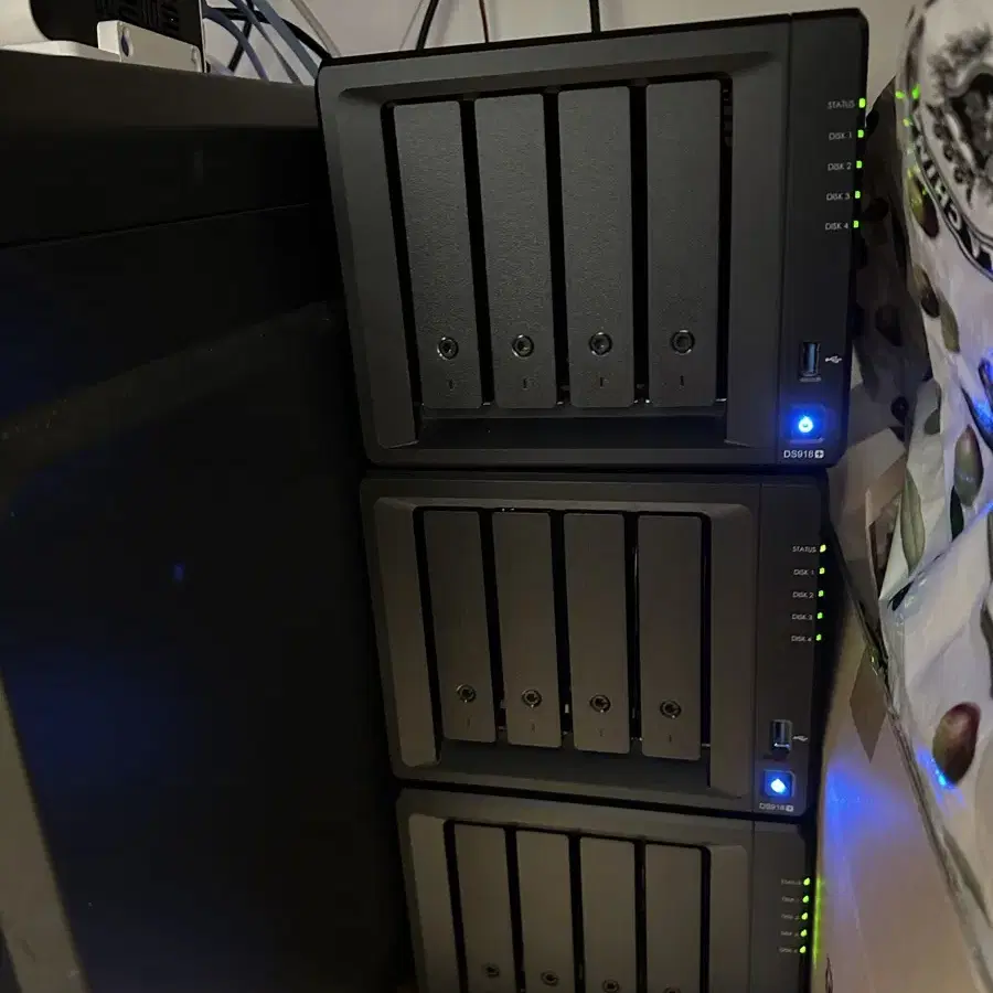 시놀로지 NAS 918+ 32TB