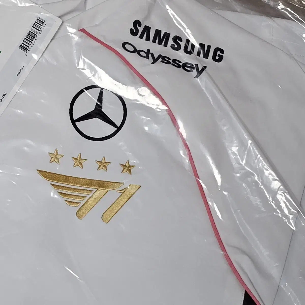 T One 4-Star Worlds Jacket