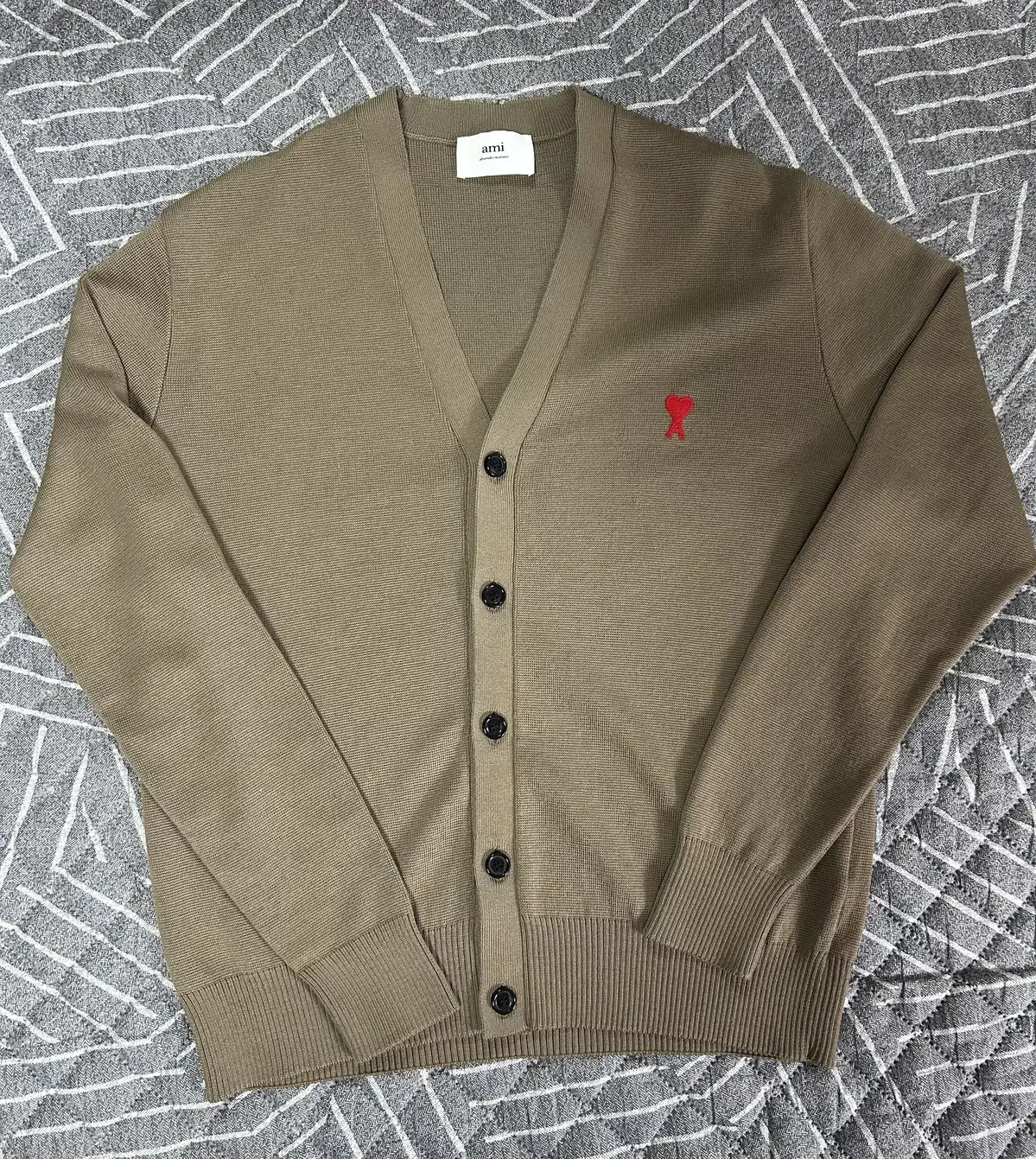 Ami Small Logo Toffee Color Wool Cardigan[XL]