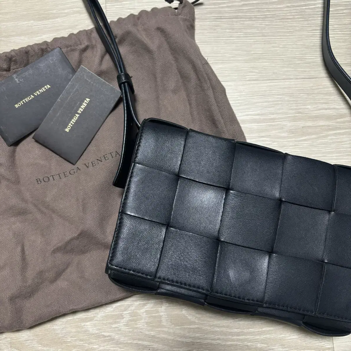 Bottega Veneta Cassette Bag Lambskin Black