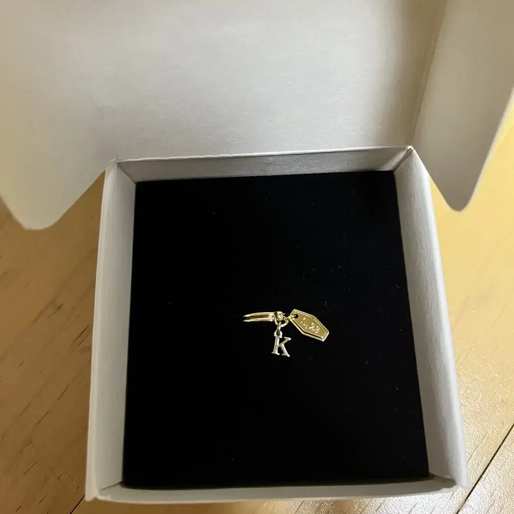 샤이니 키 생일굿즈 BIRTHDAY INITIAL RING 단순개봉품