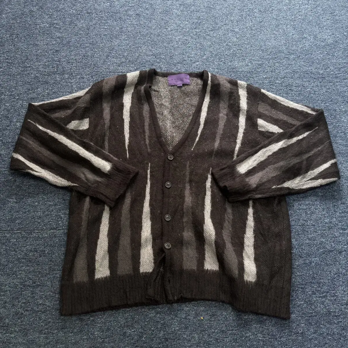 Bisloe Cardigan