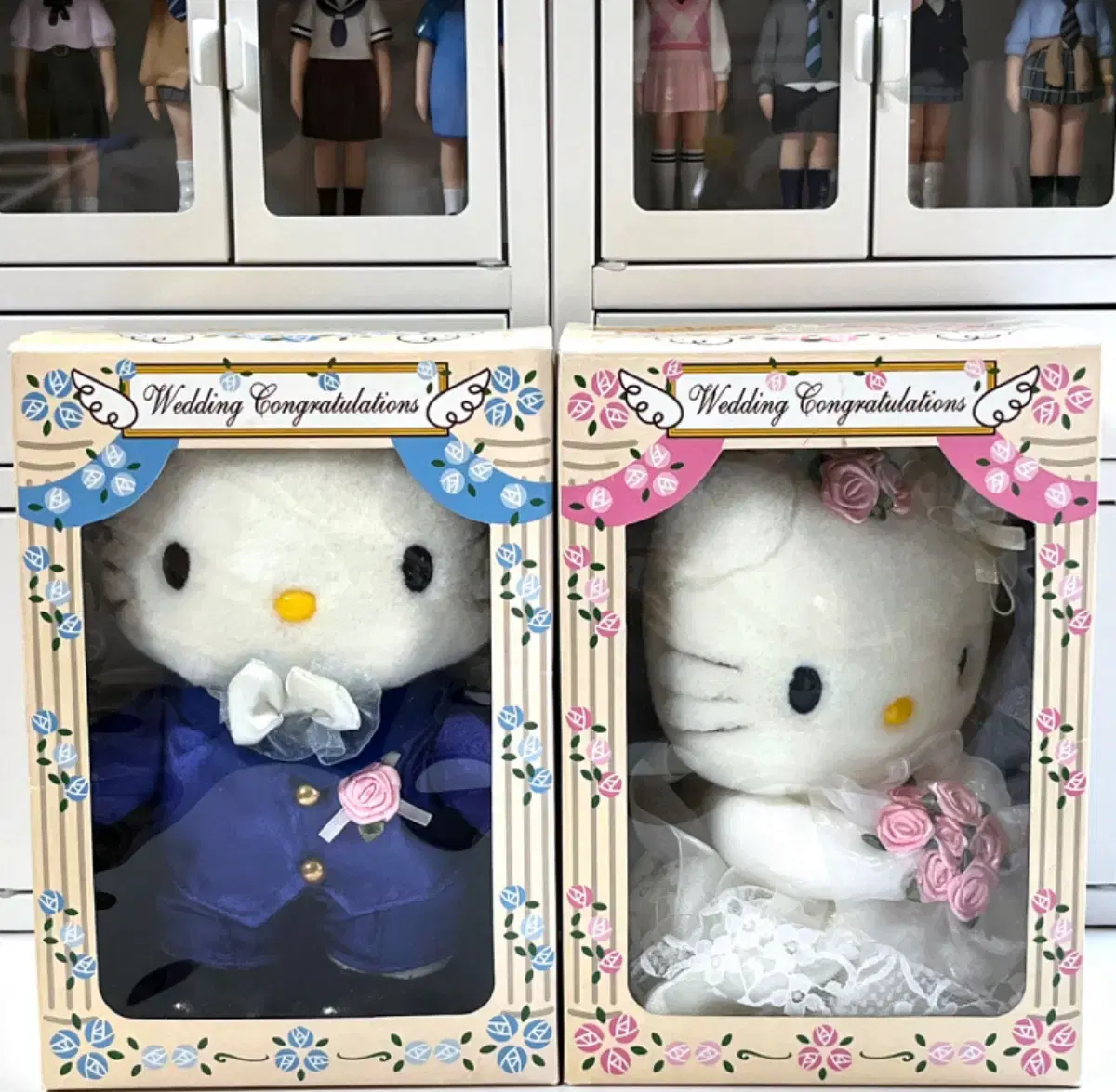 Classic Kitty 1999 Wedding doll set