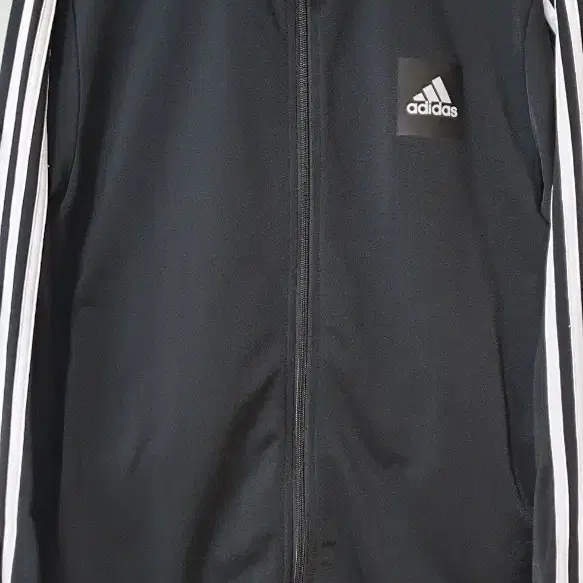 adidas 트레이닝져지(해외판) XL 105호(55cmX72cm)S급!