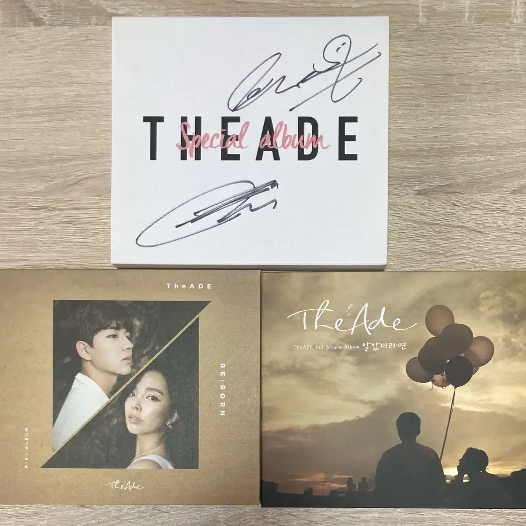 디에이드 (THEADE) 스페셜 앨범 [2CD 한정반] 판매