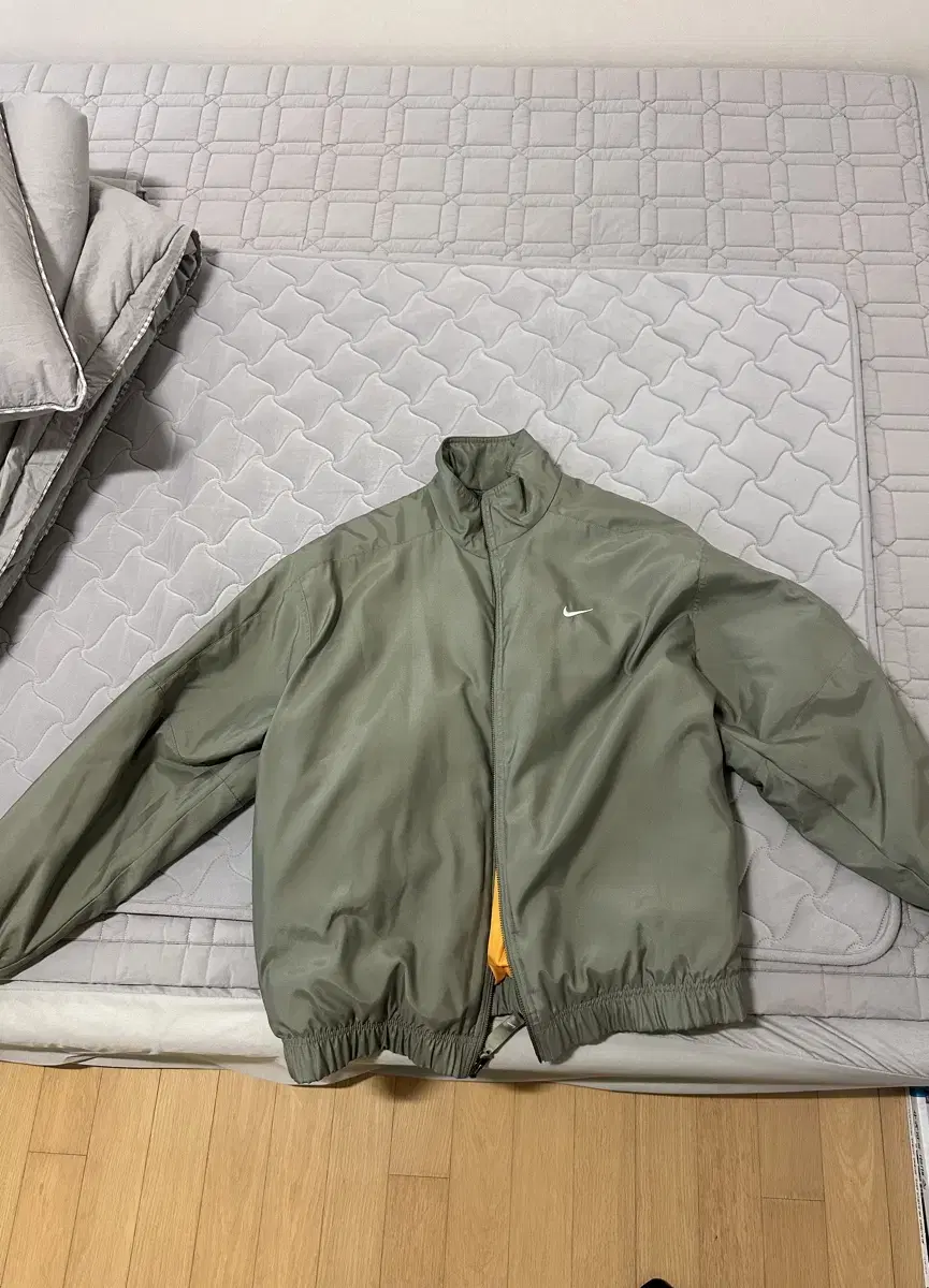 Nike NRG Satin Bomber Jacket US/EU size M(105)