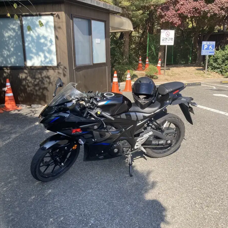 스즈키 GSXR125 2019