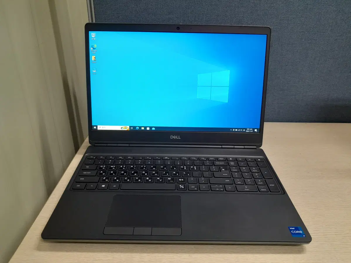 Dell Precision 7560 판매 합니다.