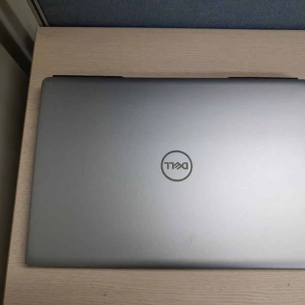 Dell Precision 7560 판매 합니다.