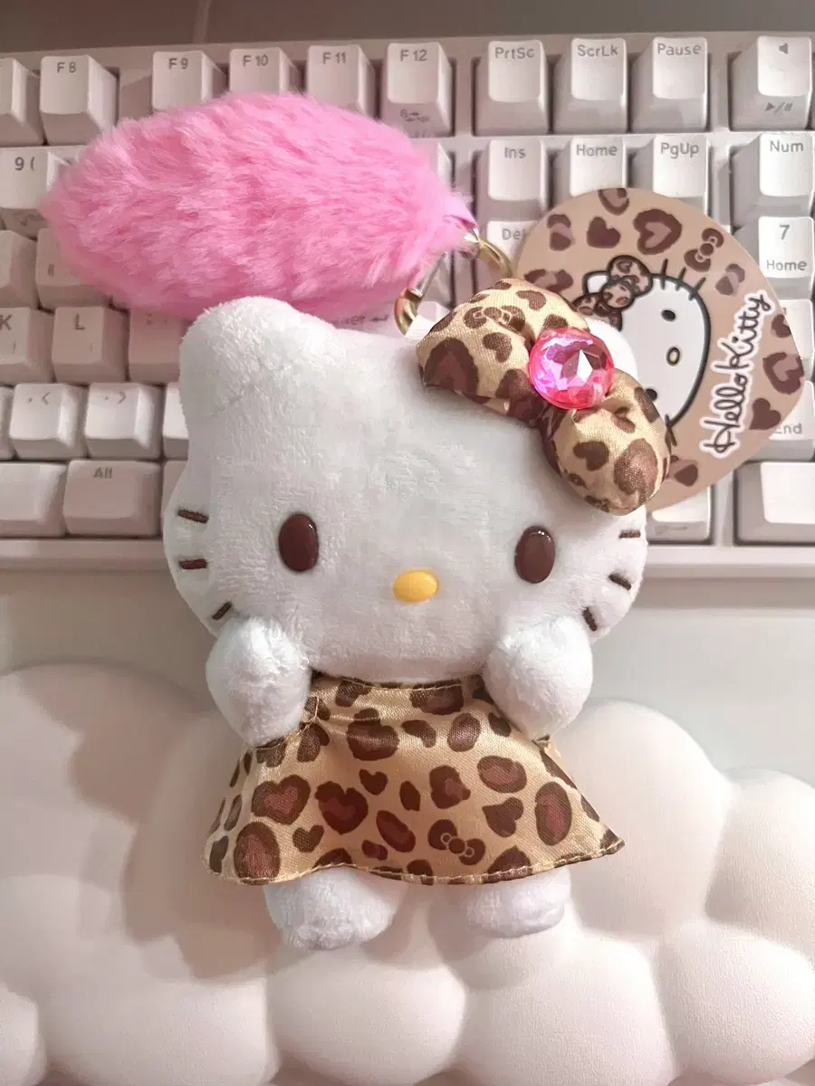 [NEW]Kiddyland Go-Go Girl Gyaru Hopi Kitty Tail Mascot with LEW