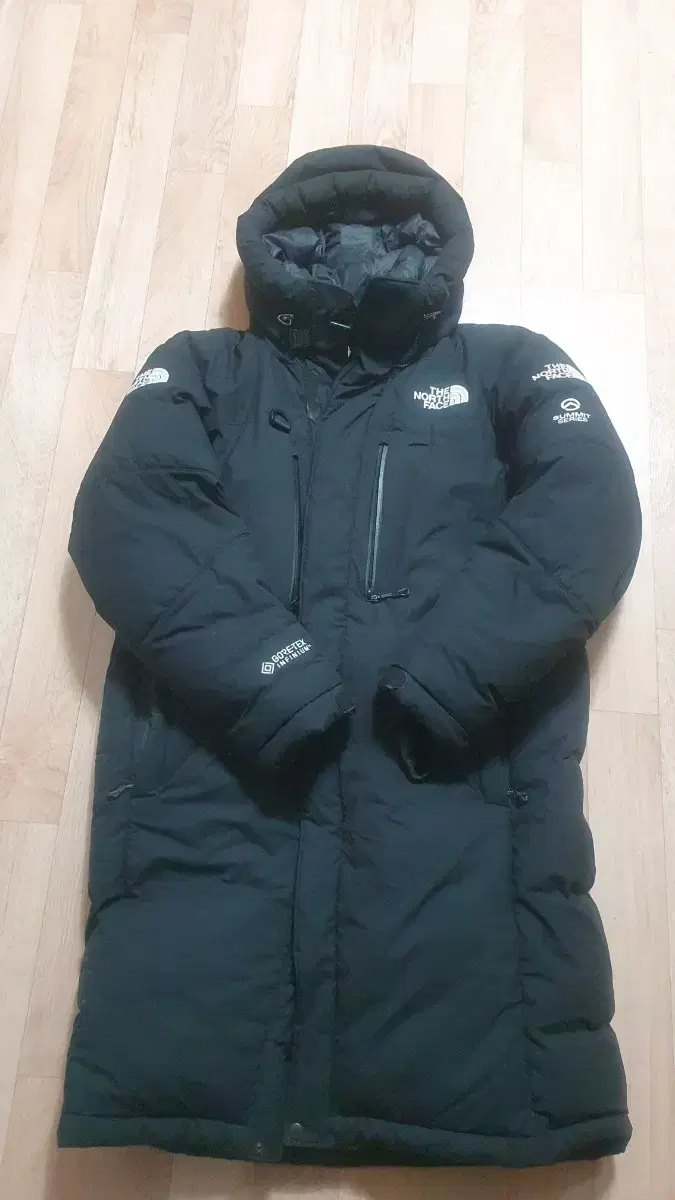 The North Face Himalayan Long Padded Jacket 105 List Price 100,000 ConditionVery Good