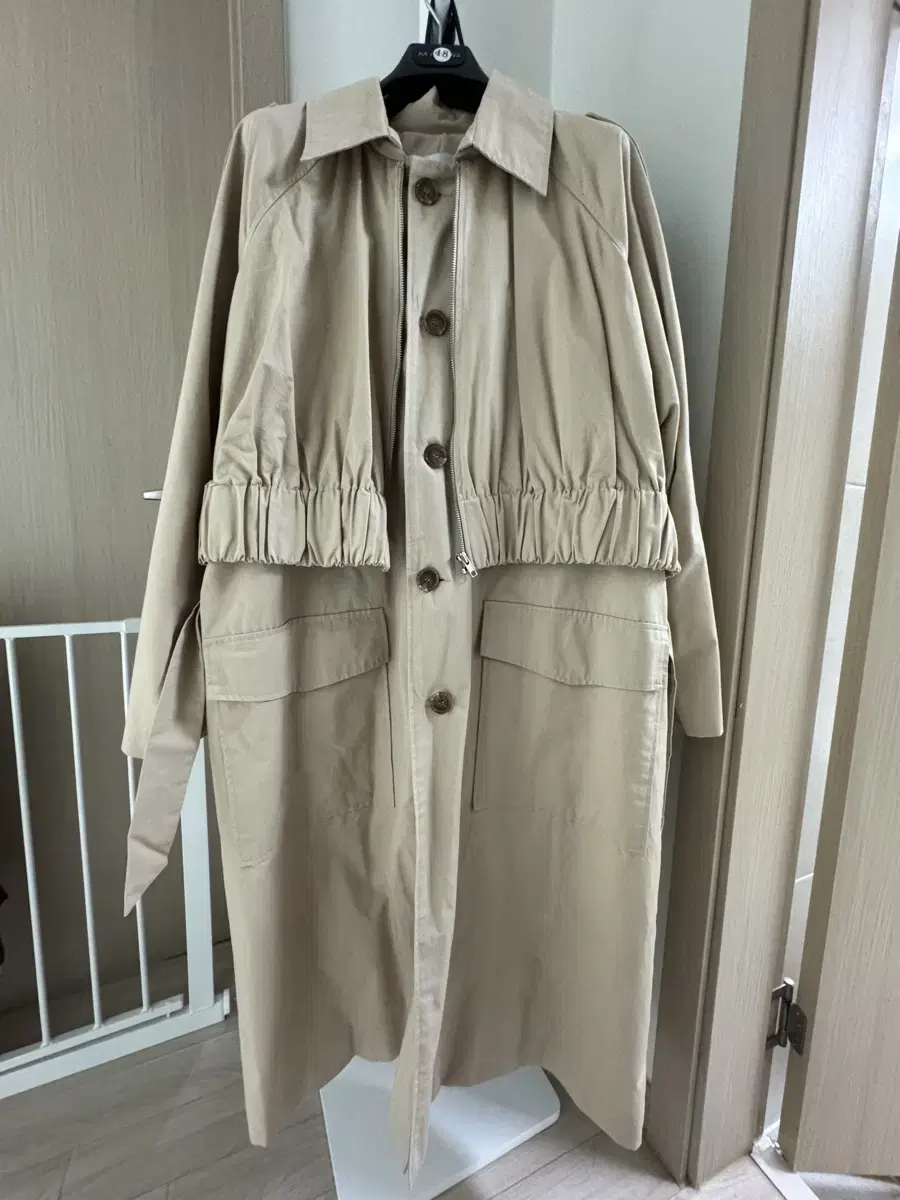 [100-105] Garment Label Trench Coat