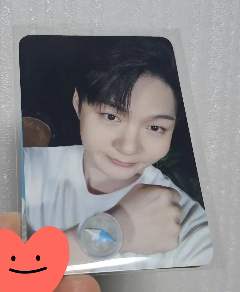 lee changsub 응원밴드 photocard 2장/서울수원콘 때 직거 가능