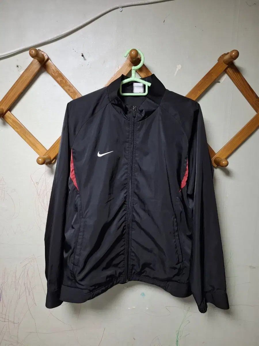 Nike Old School Windbreaker L