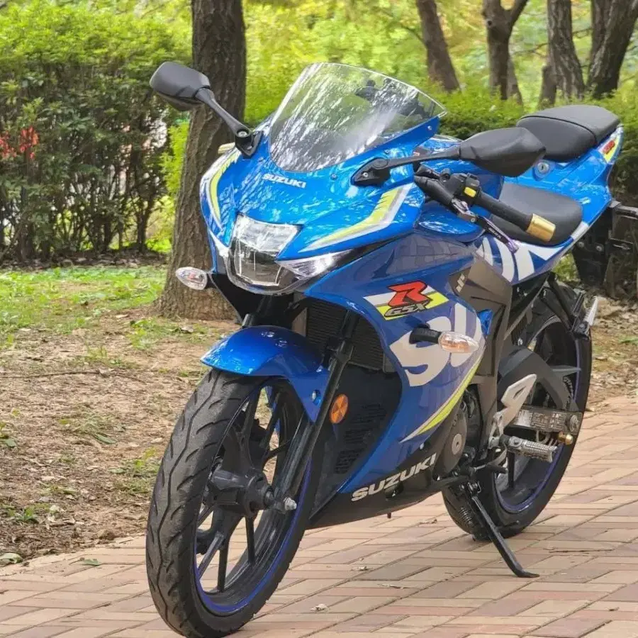 스즈키 GSX-R125 2019년식 코발트블루 짧은키로수 시즌오프 최저가