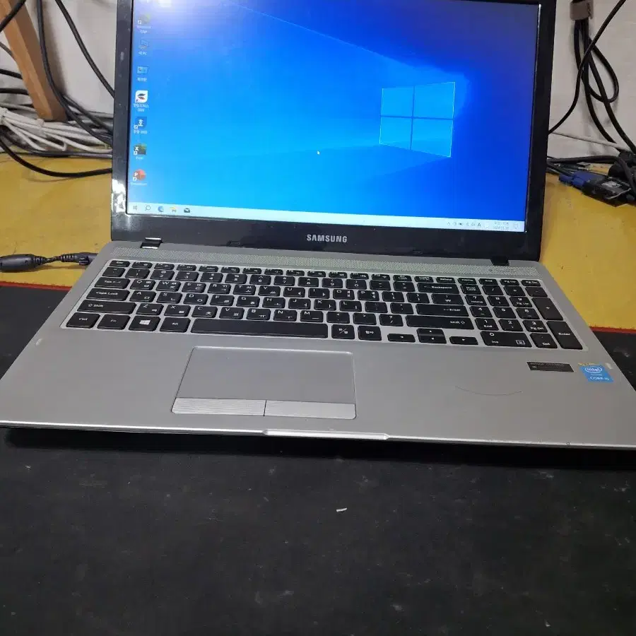 고장 삼성노트북 i5 5200 8g m.2 stsa240g