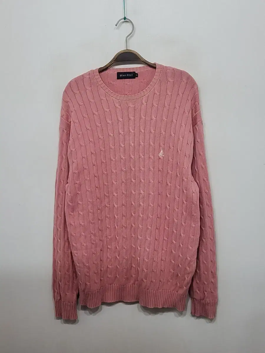 (105) Beanpole Pretzel Knit Round Cable Logo Sweater