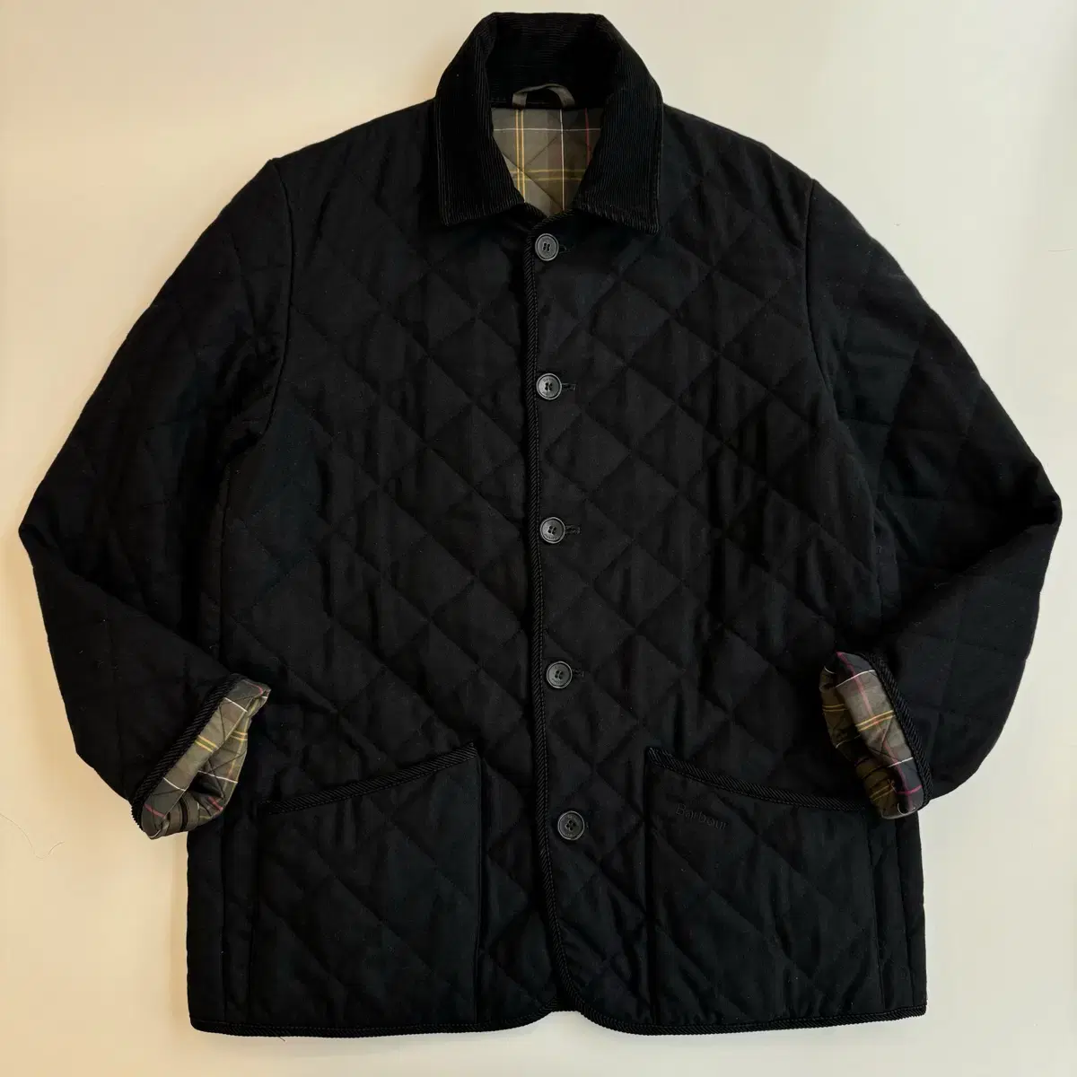 Barbour  바버 울 퀼팅 블랙 자켓