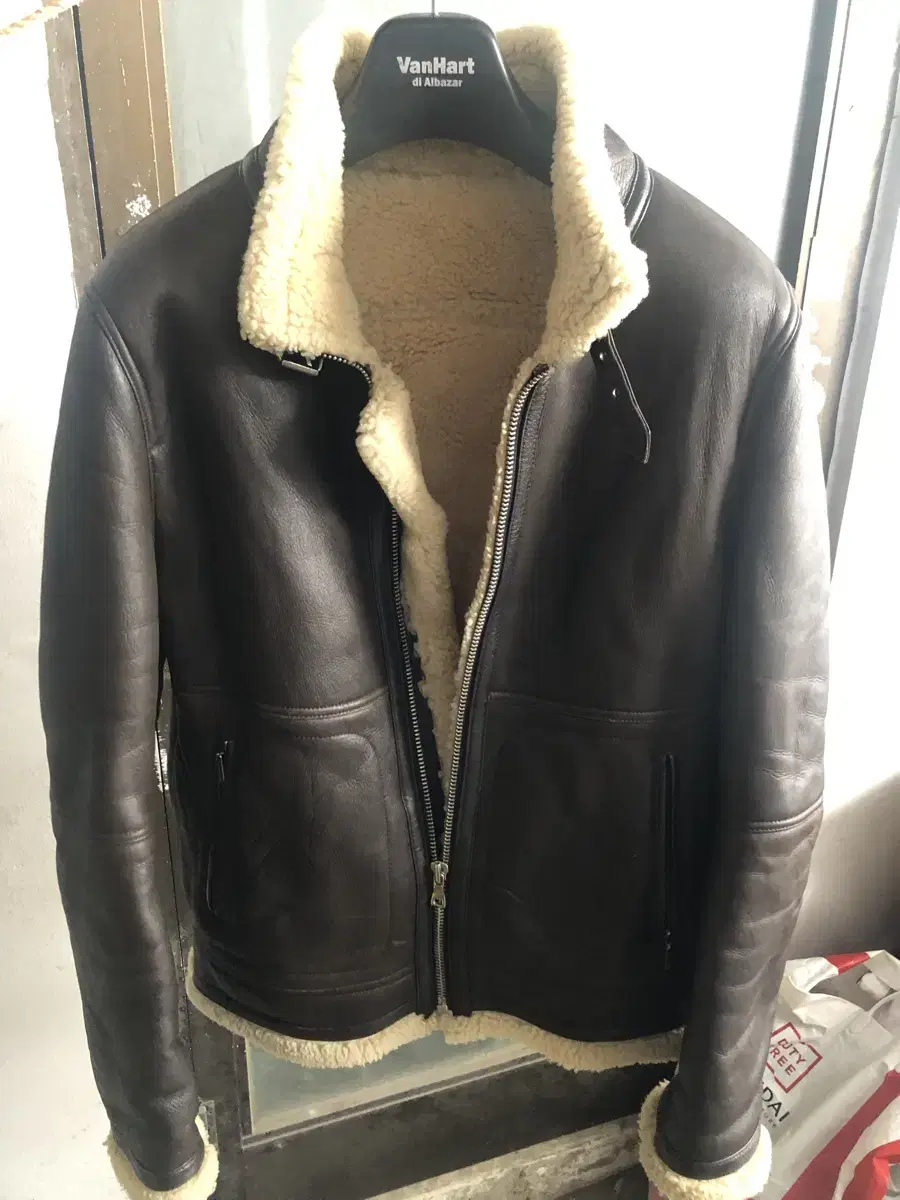 Men's Shearling Mustang Jacket 95