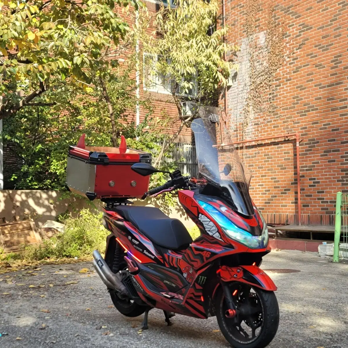 구변o pcx125 abs 데칼 판매합니다