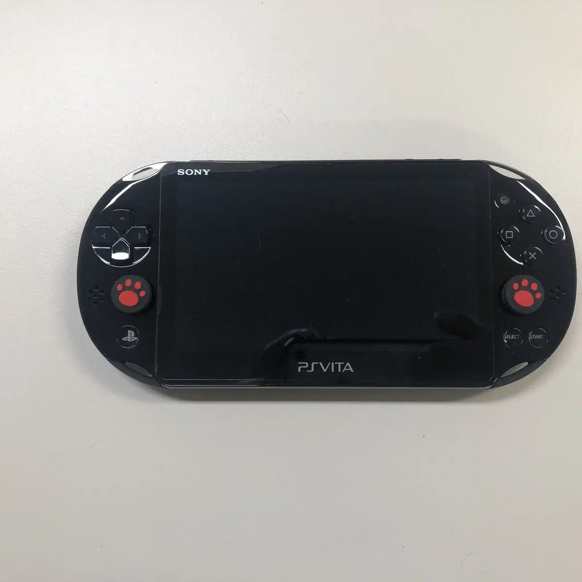 최상품 박스 세트 PS Vita PCH-2005 세트로 분양합니다.