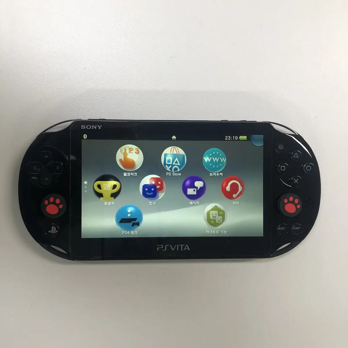 최상품 박스 세트 PS Vita PCH-2005 세트로 분양합니다.