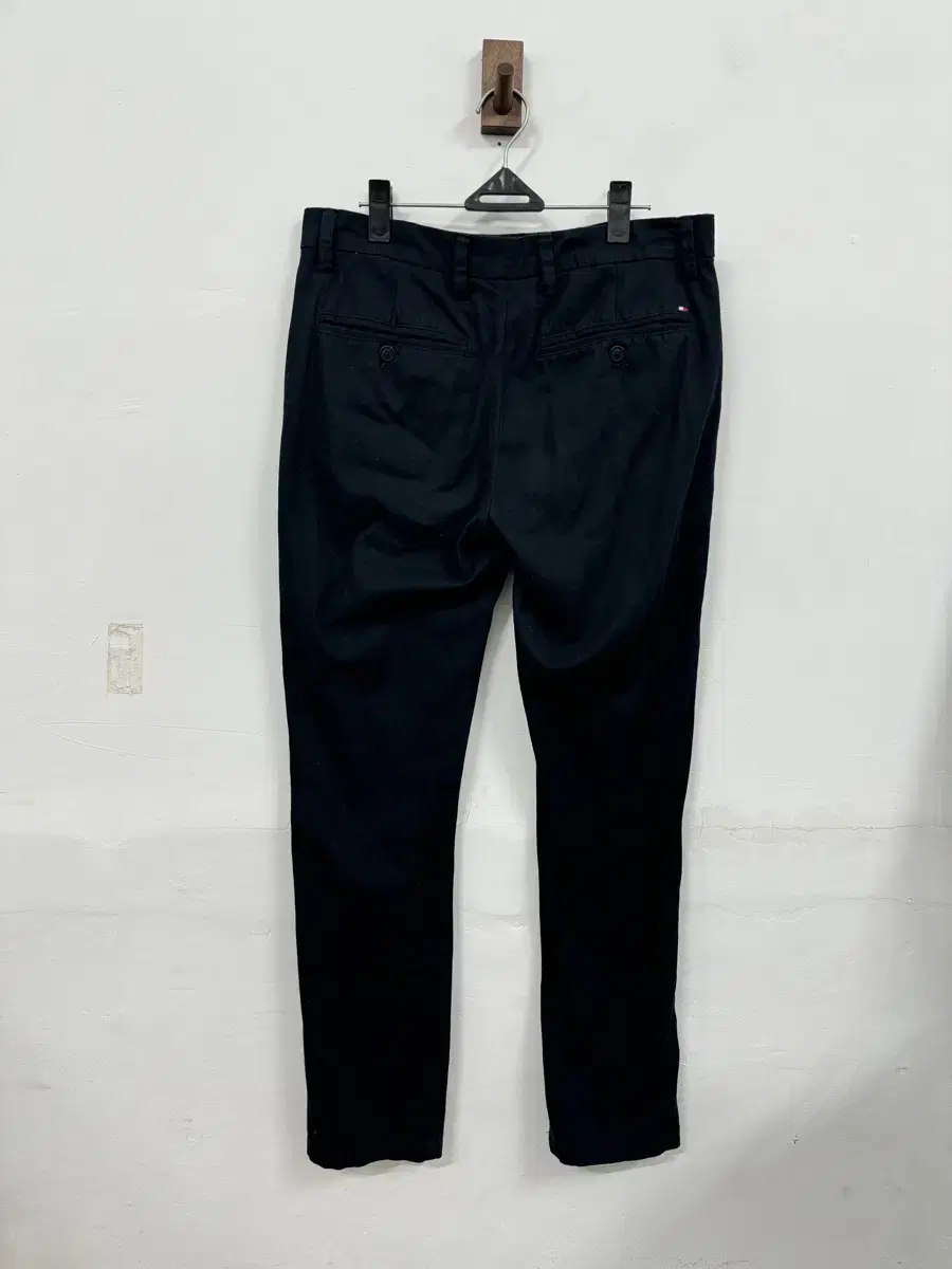 (30-31)Tommy Hilfiger Slim Fit Cotton Trousers