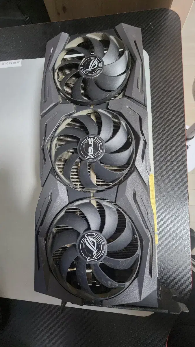 RTX 2080 SUPER 스트릭스 판매합니다